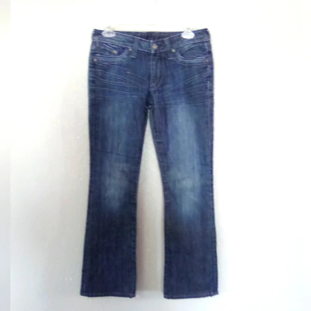 Lucky Brand Short Inseam Jeans Size 28  Box Bl